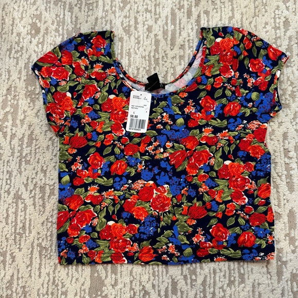 Forever 21 - Crop Tops - Size: L - Picture 2 of 6